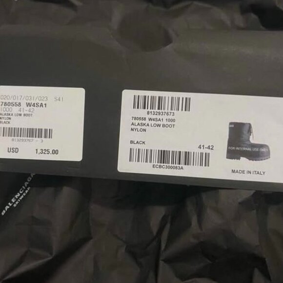 Balenciaga Alaska Boots - Picture 6 of 8